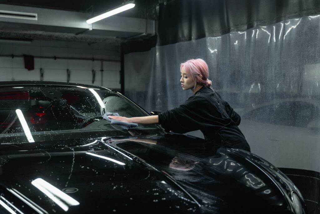 Polis-vernis et peinture voitures